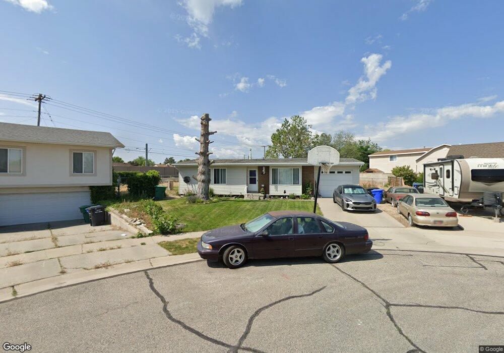 3849 Half Penny Cir, West Jordan, UT 84088 - photo 1