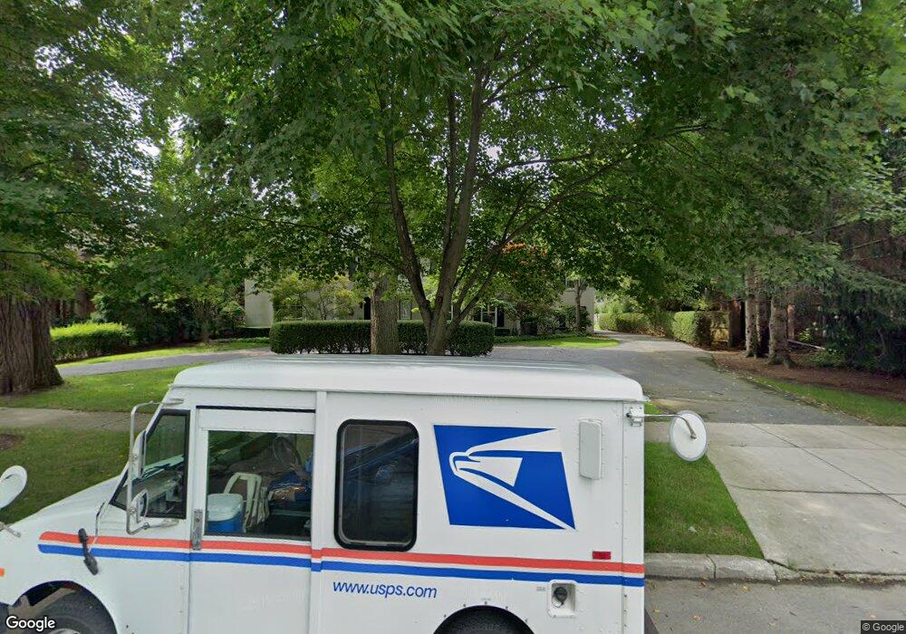 93 Lothrop Rd, Grosse Pointe Farms, MI 48236 - photo 1