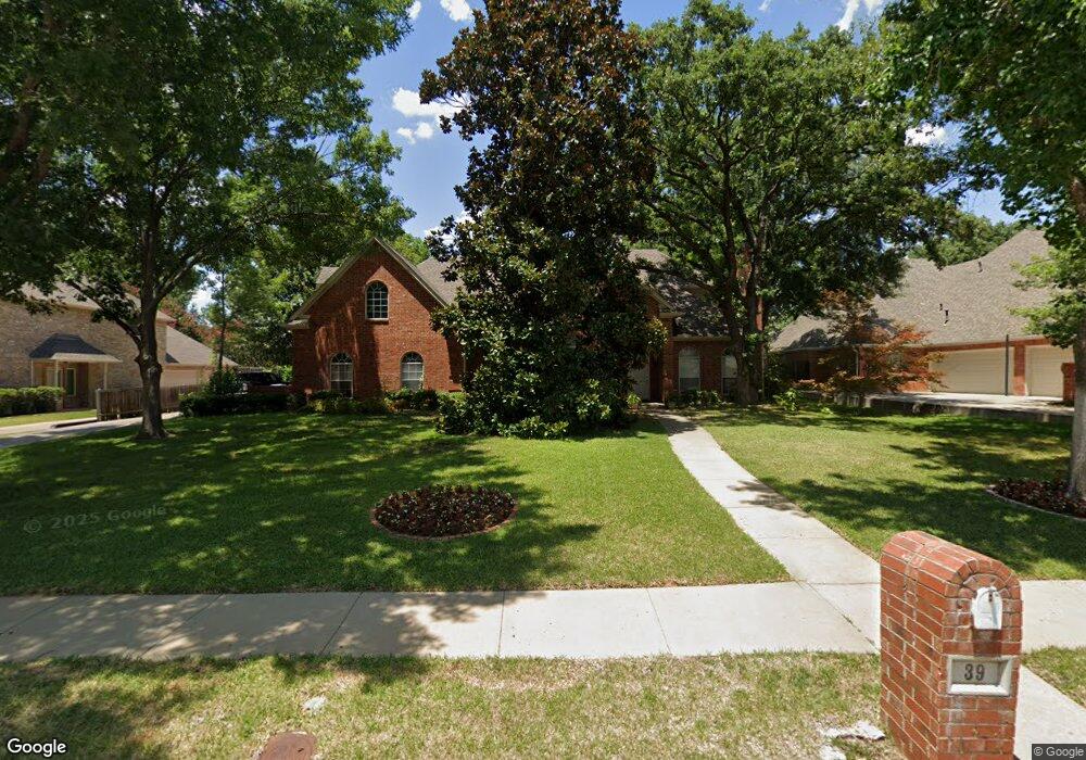 39 Wellington Oaks Cir, Denton, TX 76210 - photo 1