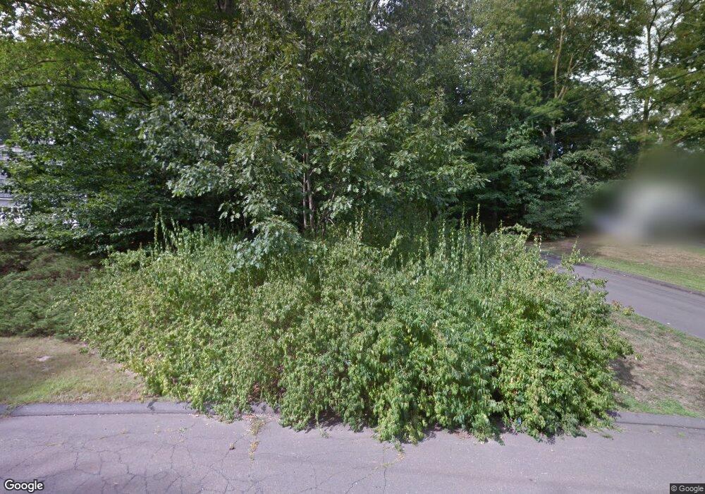 79 Northwood Ln, Stamford, CT 06903 - photo 1