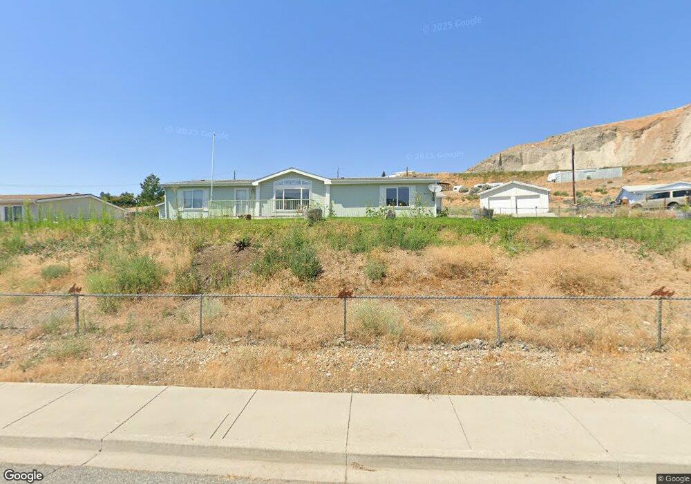 2521 11th St SE, East Wenatchee, WA 98802 - photo 1