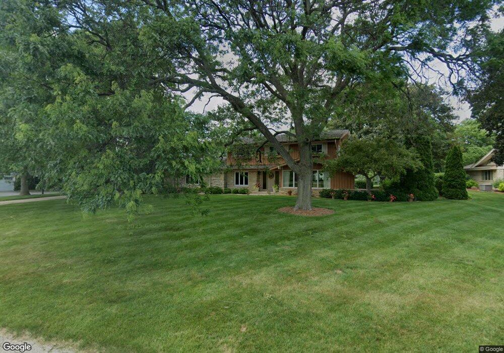 12900 Dunwoody Dr, Elm Grove, WI 53122 - photo 1