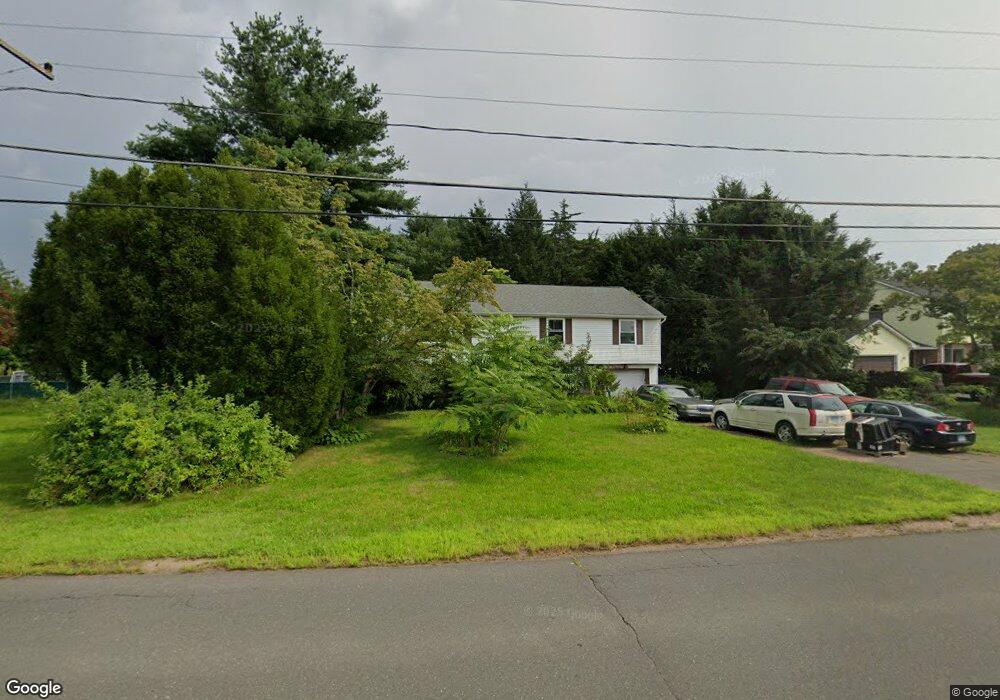 134 Coles Rd, Cromwell, CT 06416 - photo 1