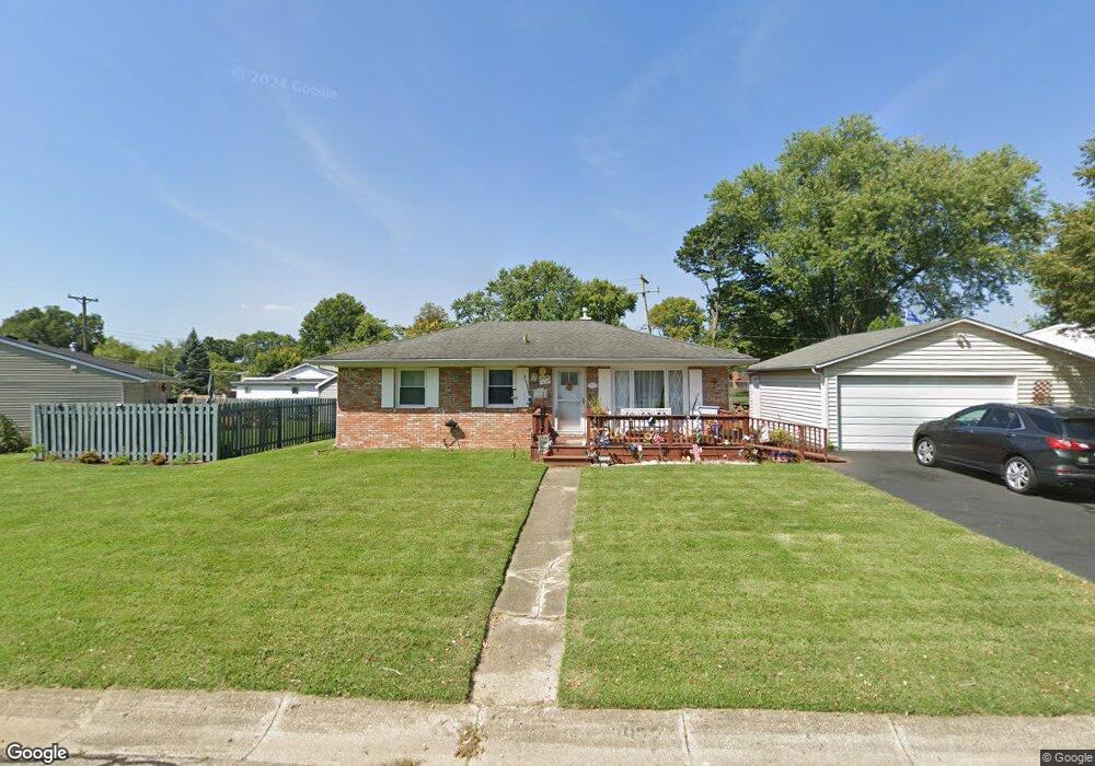 2922 Tulip Dr, Columbus, IN 47203 - photo 1