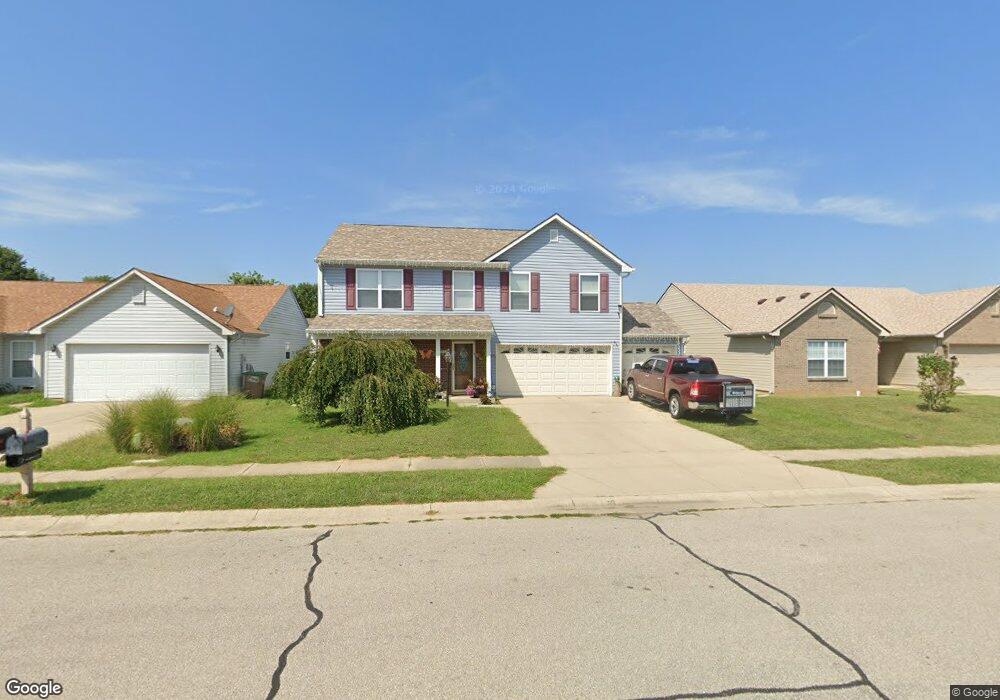 2222 Rolling Hill Ct, Columbus, IN 47201 - photo 1