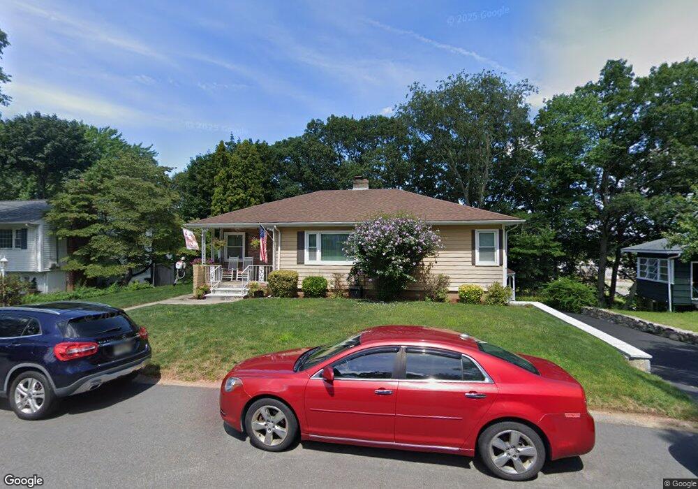 5 Colonial Dr, Lawrence, MA 01843 - photo 1