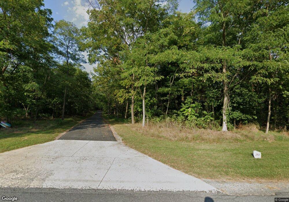 2763 E Weaver Rd, Greencastle, PA 17225 - photo 1