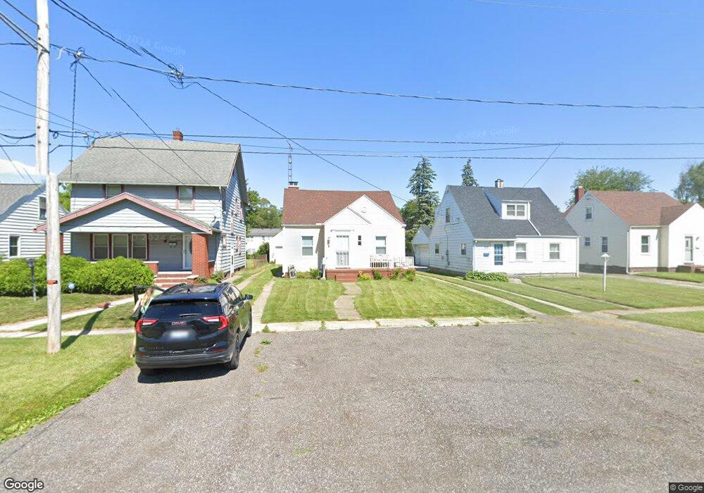 932 Brookley Blvd, Toledo, OH 43607 - photo 1