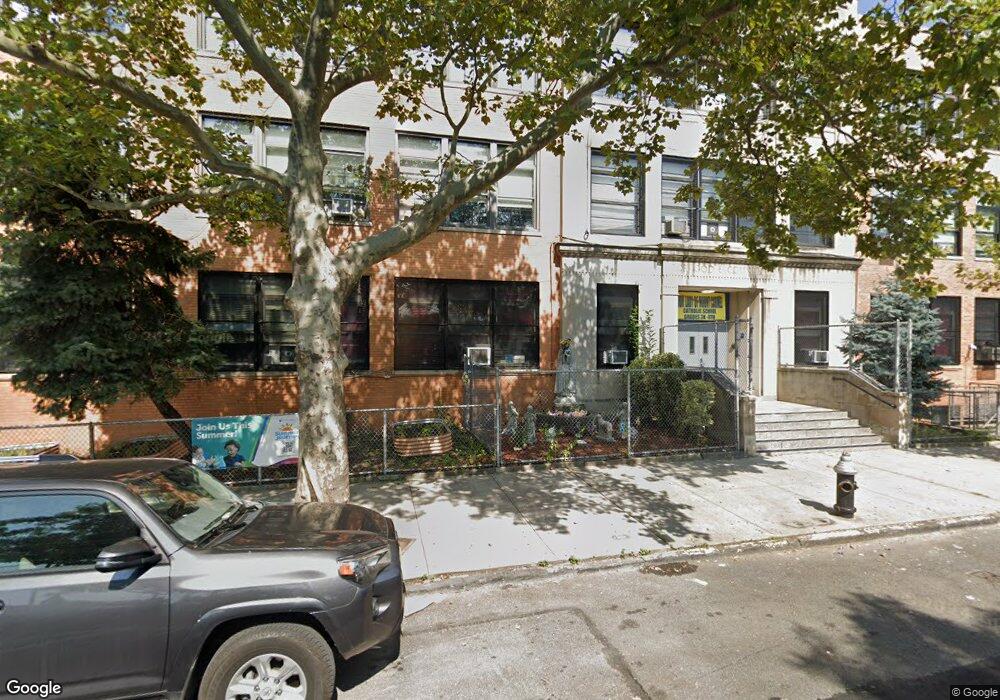 510 E 189th St, Bronx, NY 10458 - photo 1