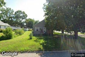 1061 Evergreen Ave, Waterloo, IA 50701