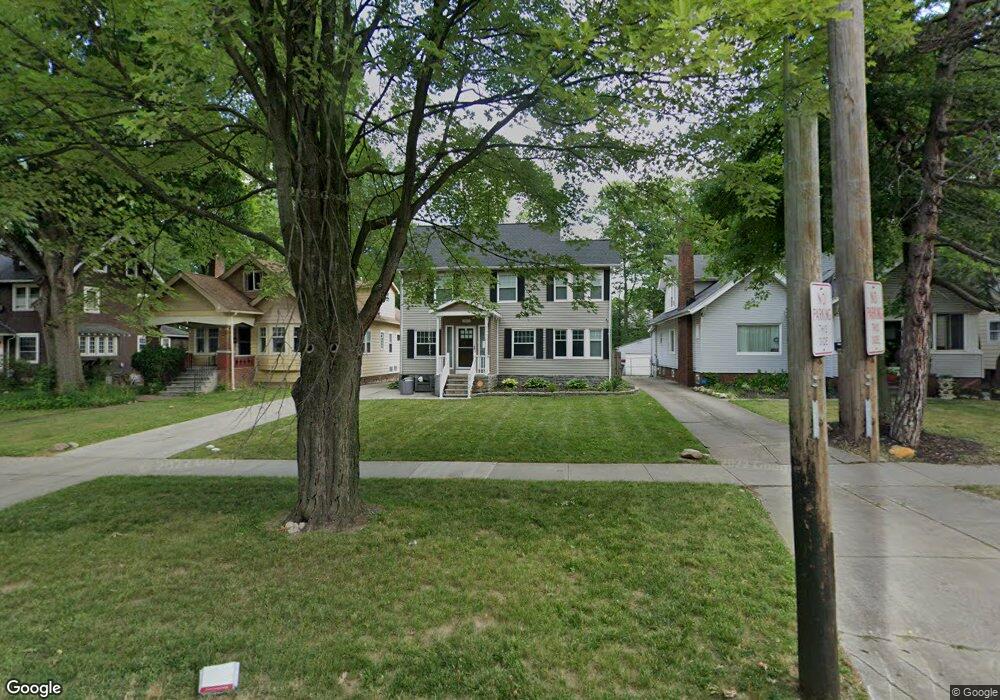 3357 Euclid Heights Blvd, Cleveland, OH 44118 - photo 1