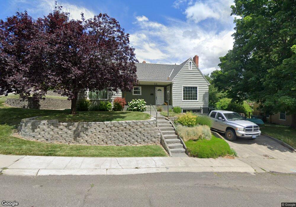 712 NW 8th St, Pendleton, OR 97801 - photo 1