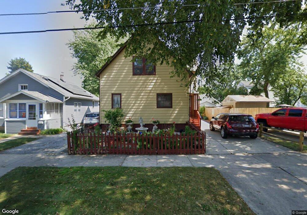 45 S Maple Ave, Waukegan, IL 60085 - photo 1