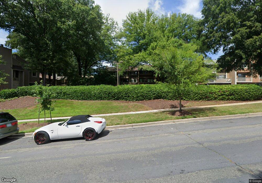 18423 Stone Hollow Dr, Germantown, MD 20874 - photo 1