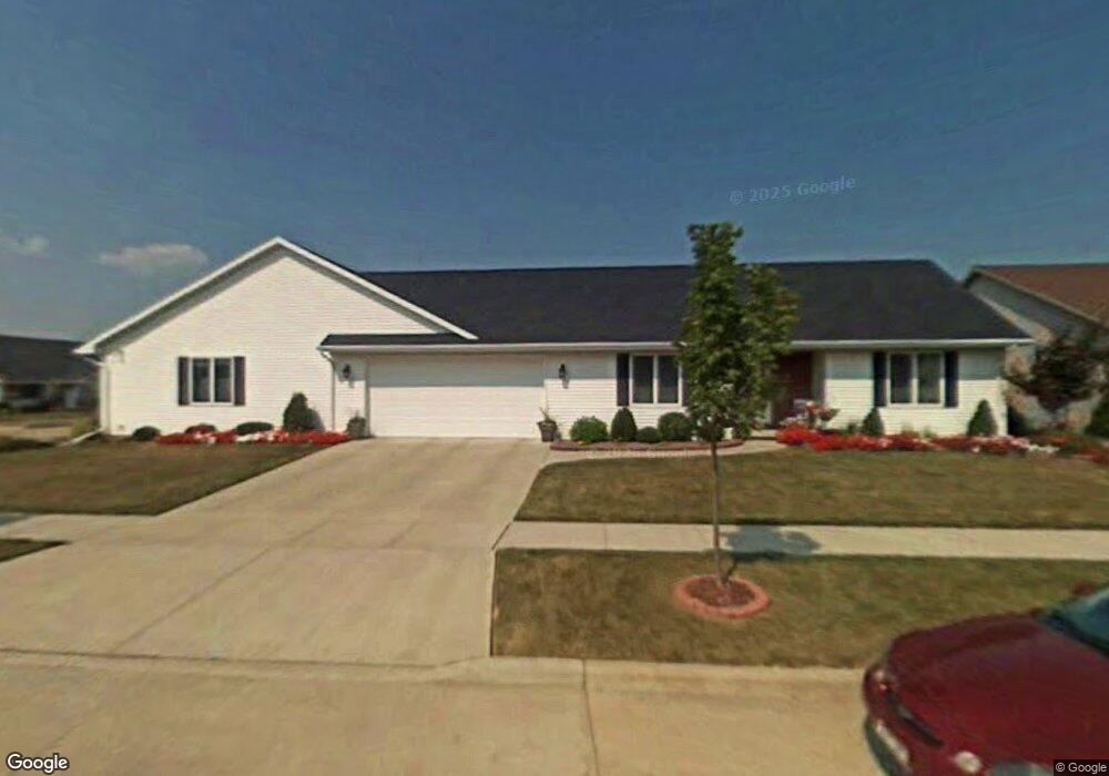 825 Lang Way, Kimberly, WI 54136 - photo 1