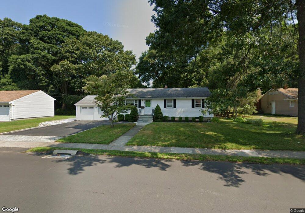 444 Connors Ln, Stratford, CT 06614 - photo 1