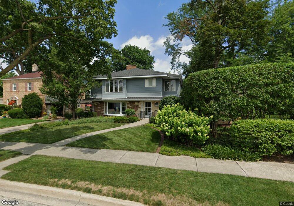 123 W Harbor Terrace, Elmhurst, IL 60126 - photo 1