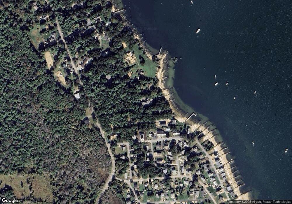 74 Aucoot Rd, Mattapoisett, MA 02739 - photo 1