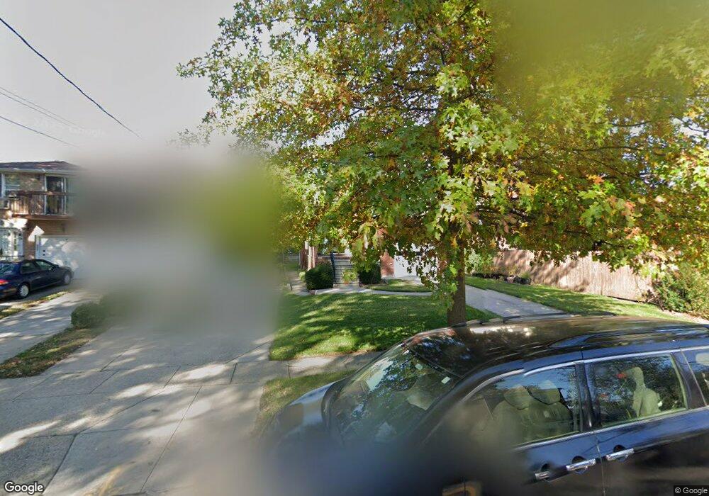 21915 43rd Ave, Bayside, NY 11361 - photo 1