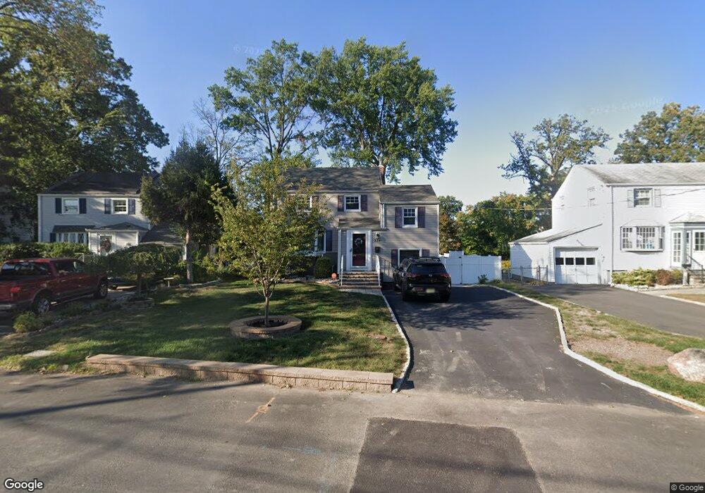 228 Penfield Place, Dunellen, NJ 08812 - photo 1