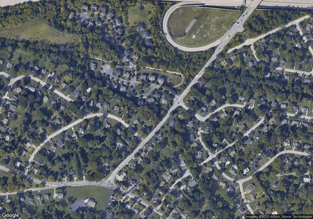 8 Aiken Ct unit 4, Malvern, PA 19355 - photo 1