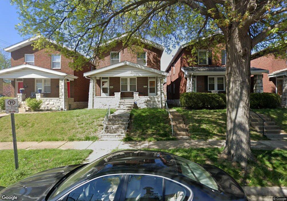 5347 Sutherland Ave, Saint Louis, MO 63109 - photo 1