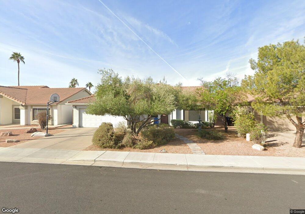 944 N Sailors Way, Gilbert, AZ 85234 - photo 1