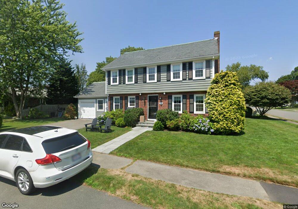 20 Saturn Rd, Marblehead, MA 01945 - photo 1