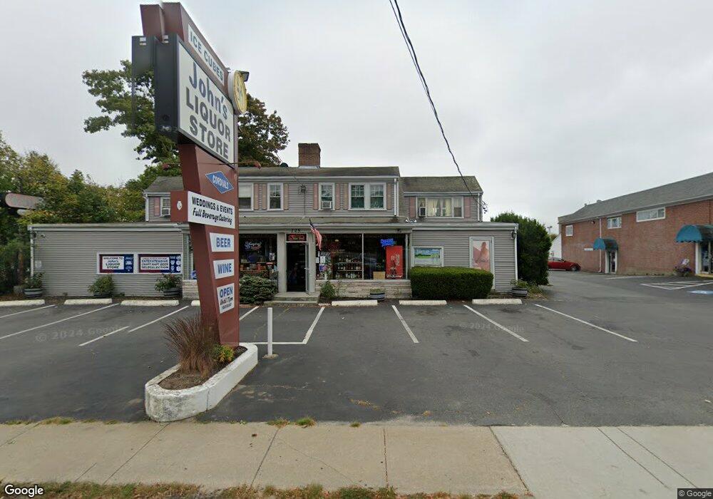 729 Main St, Falmouth, MA 2540 - photo 1