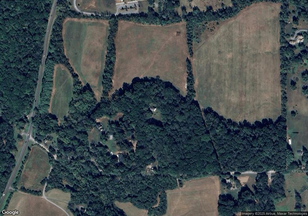 40120 Gap Rd, Leesburg, VA 20175 - photo 1