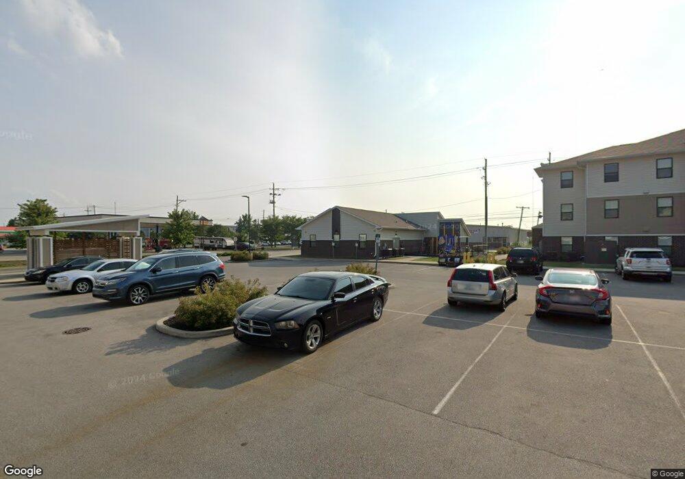 411 S Gladstone Ave, Columbus, IN 47201 - photo 1