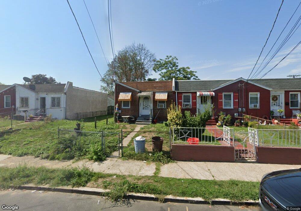 567 N 32nd St, Camden, NJ 08105 - photo 1