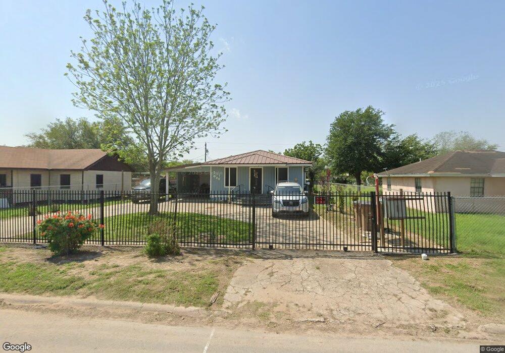 319 Oak St, Donna, TX 78537 - photo 1