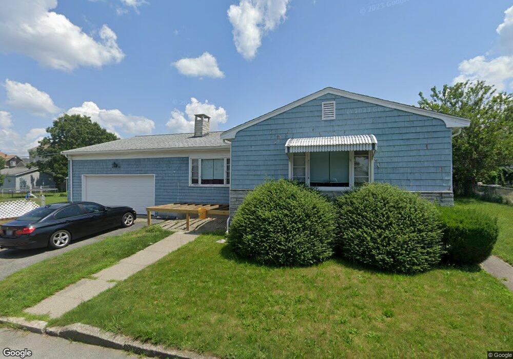 28 Carpenter St, Tiverton, RI 02878 - photo 1