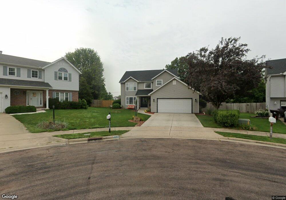 5500 N Leawood Ct, Peoria, IL 61615 - photo 1