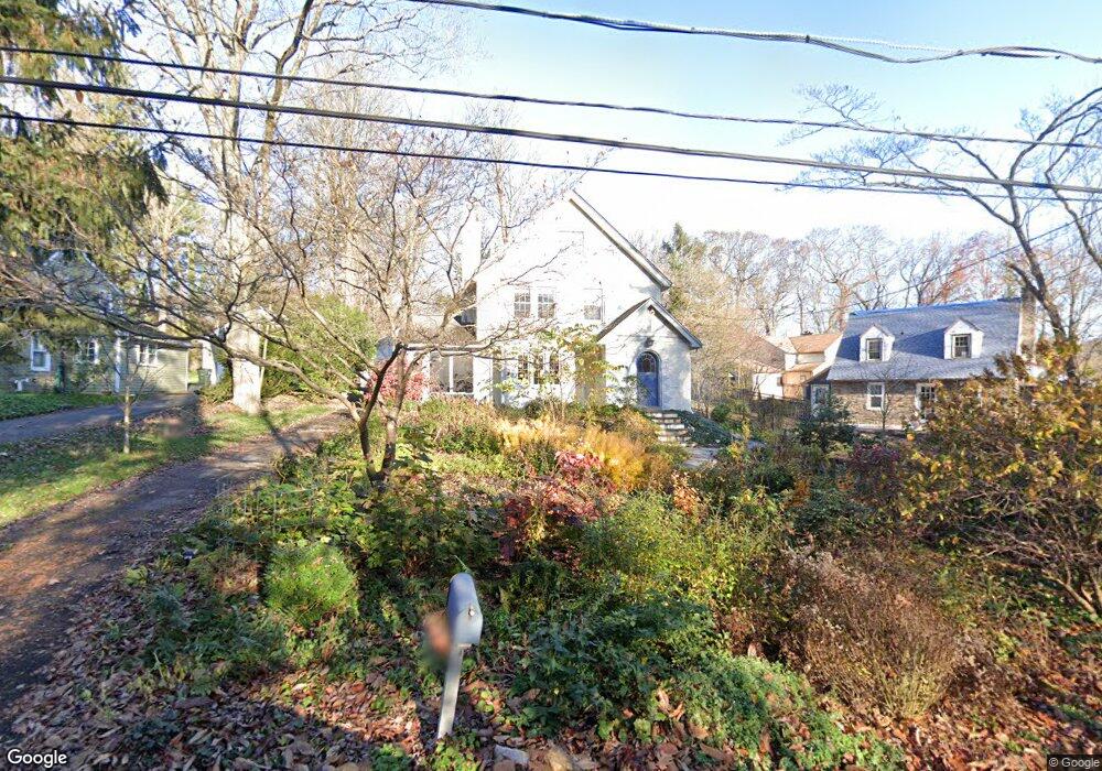 737 Pine Ridge Rd, Media, PA 19063 - photo 1