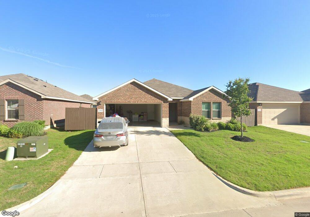 214 Phillips St, Cleburne, TX 76033 - photo 1