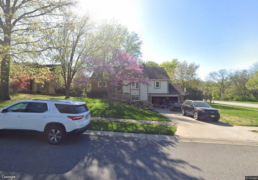 7902 Acuff Ln, Lenexa, KS 66215 - photo 1