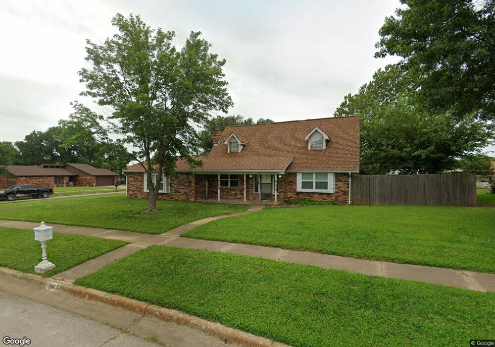 901 Cheyenne St, Ardmore, OK 73401 - photo 1