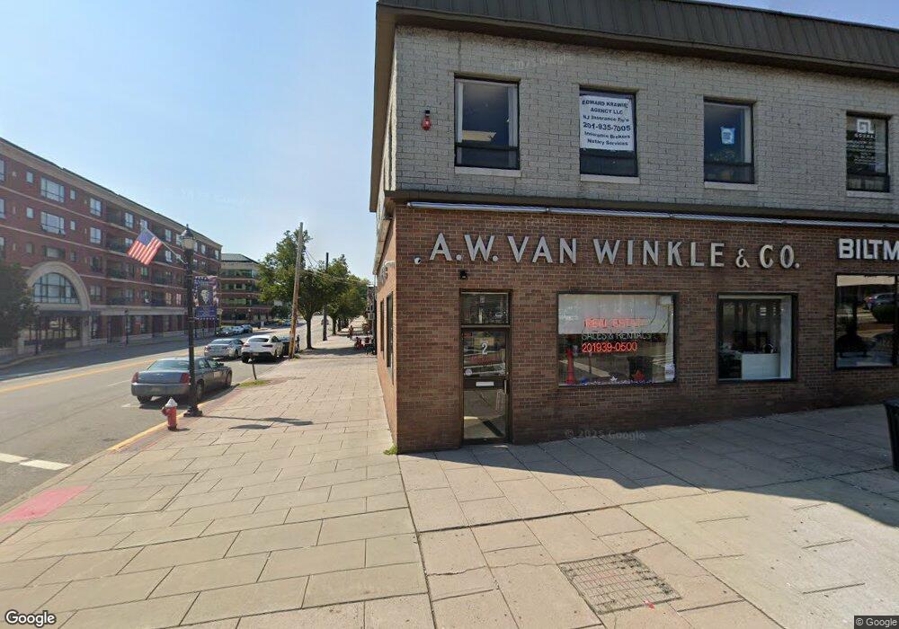 2 Station Square unit 4, Rutherford, NJ 07070 - photo 1