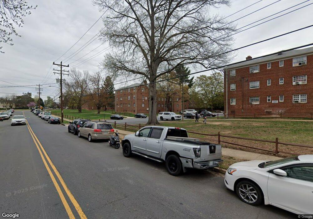 3459 Lake St, Falls Church, VA 22041 - photo 1