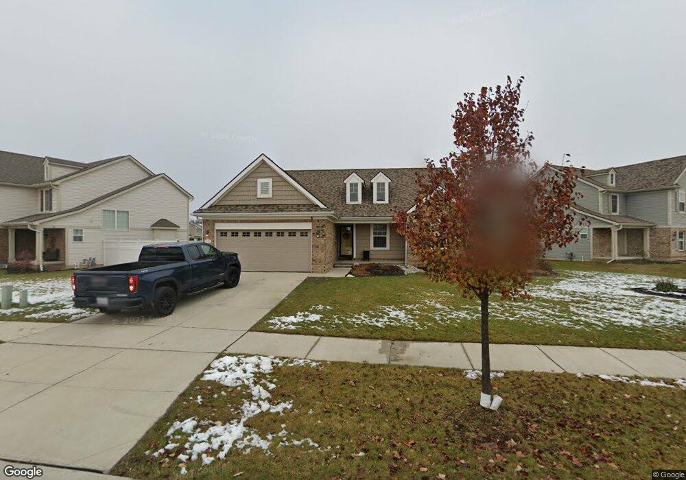 9266 Maple Ridge Dr, Newport, MI 48166 - photo 1