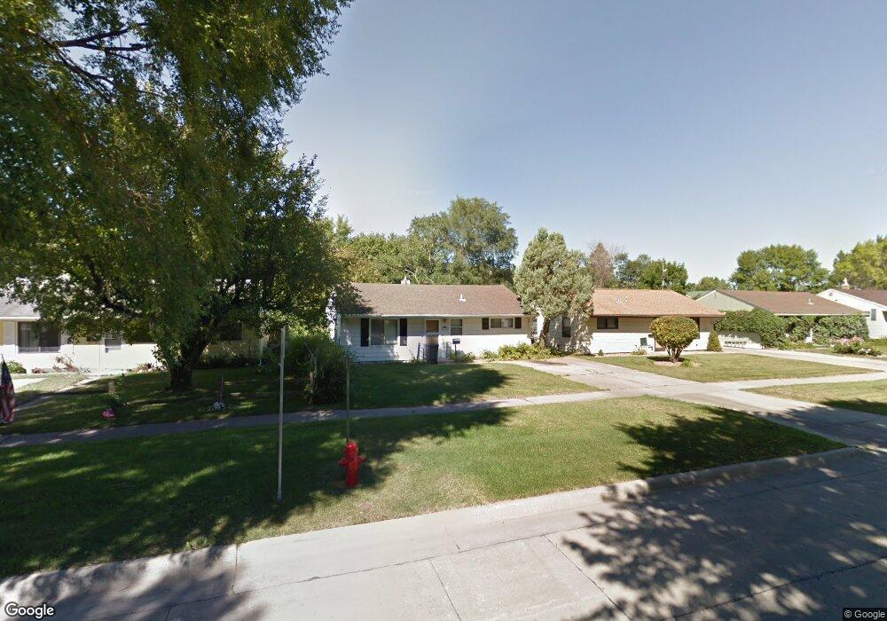 1613 16th St S, Fargo, ND 58103 - photo 1