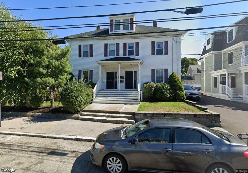 206 Adams St unit 2, Waltham, MA 02453 - photo 1