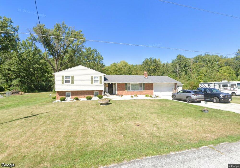 3438 Spring View Dr, Lima, OH 45805 - photo 1