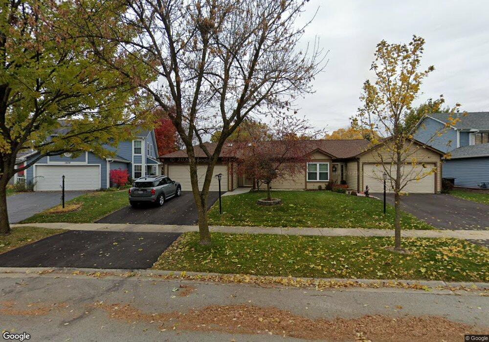 1832 Shetland Rd unit 6, Naperville, IL 60565 - photo 1