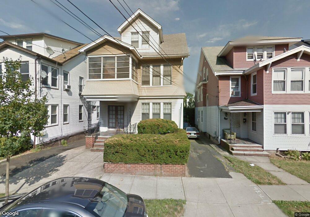 426 Stuyvesant Ave unit 1, Irvington, NJ 07111 - photo 1