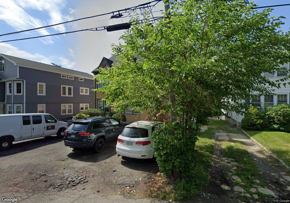 24 Hackett Cir S, Stamford, CT 06906 - photo 1