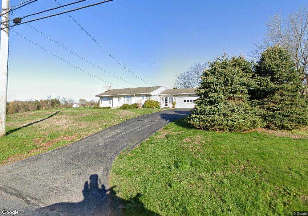 577 Kurtz Mill Rd, Mohnton, PA 19540 - photo 1