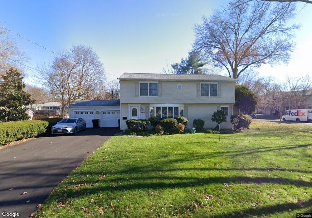 589 Freeland Ave, Paramus, NJ 07652 - photo 1